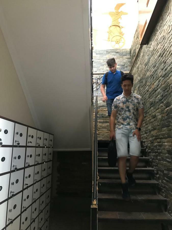 Capsule Hotel Technocave Bishkek Exterior foto
